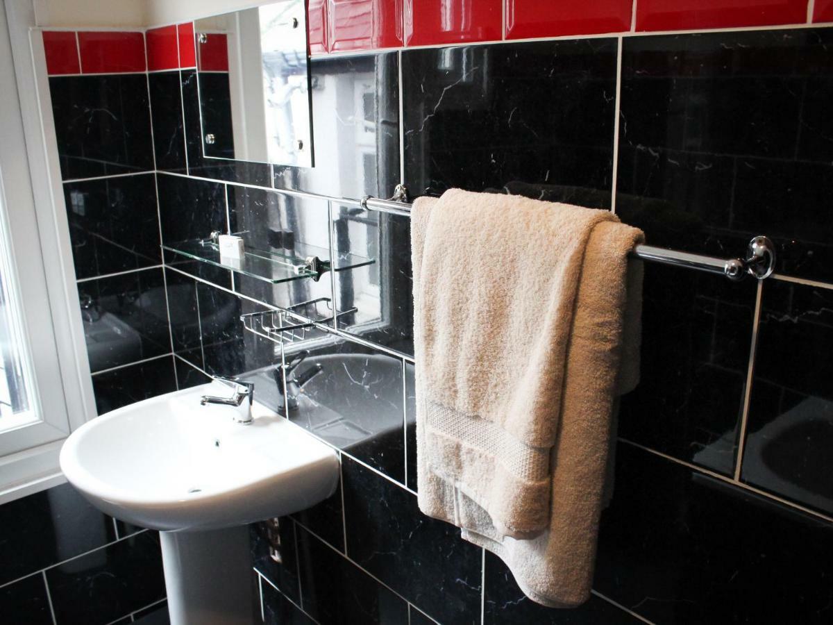 Mary House 46 Bed & Breakfast Porthcawl Dış mekan fotoğraf